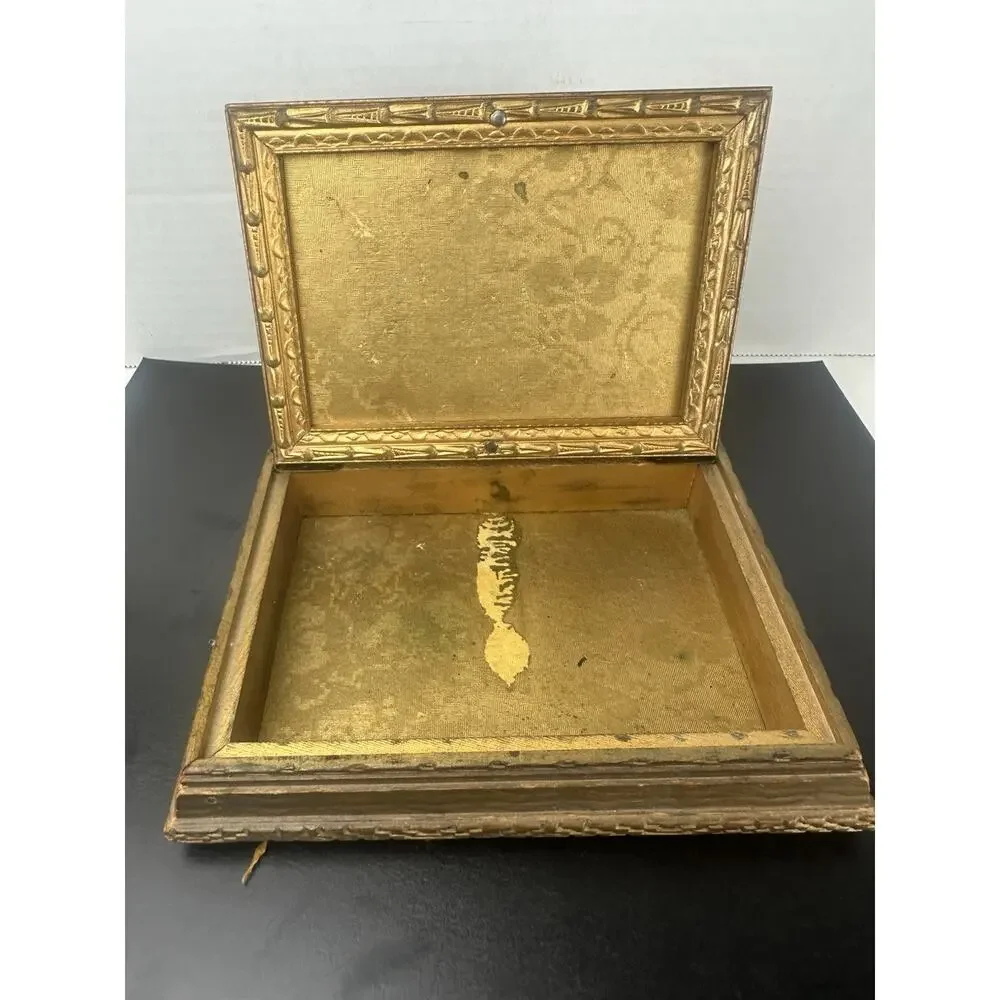 Jewelry Vanity Trinket Box Glass Top Victorian Scene Lid 1940's Antique